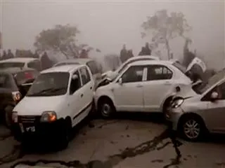 Massive road accident More Than 38 Vehicle Crashes - Sakshi