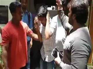 Bengaluru student beaten for Facebook post on Kannada actors - Sakshi