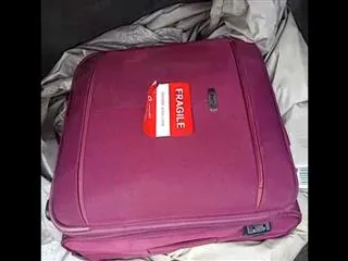 shamshabad airport staff stole gold from passenger - Sakshi