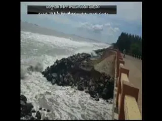 cyclone threat washed out in andhrapradesh - Sakshi