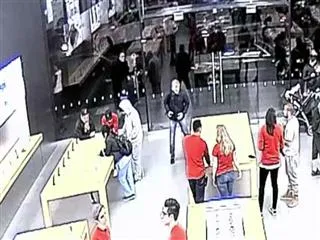 grand theft apple watch apple store getting robbed twice in 4 days - Sakshi