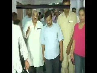 CM spends night at ex militant house - Sakshi