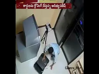 Hyderabad police caught Hi-tech ATM thieves - Sakshi