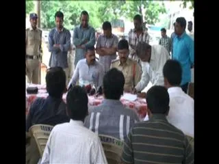 Four arrested in police raids on cricket bookies - Sakshi