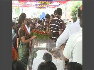 Bhuma Nagi Reddy Laid To Rest In Shobha Ghat - Sakshi