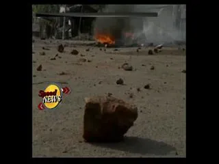 clash between Police, locals in Bihar - Sakshi