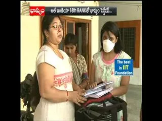 tdp mla Bonda Uma supporters Illegal house occupation - Sakshi