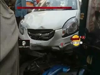 speeding car rams into other vehicles, 4 injured - Sakshi