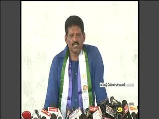 governor faced problems to read babu speech, says chevireddy bhaskar reddy - Sakshi