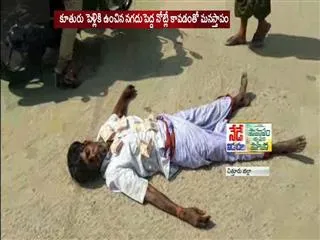 people problem with 500 1000 notes - Sakshi