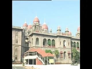 AP, Telangana High Court Notice to RBI, Centre - Sakshi