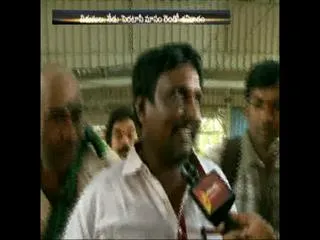 peratasi devotees rush in tirumala - Sakshi