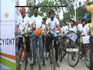 Bicycling Club Chak De India 2 Ride Flag Off In Hyderabad - Sakshi