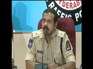 no permission for un employees rally in hyderabad, says police - Sakshi