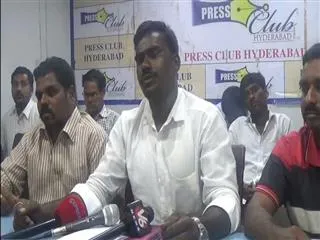 Uber, Ola drivers strike from mid night - Sakshi