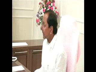 Fees dues of Rs. 3,391.91 crore - Sakshi