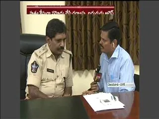 ar head constable ayum killed by family members, says police - Sakshi