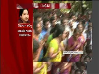 jayalalitha health condition is critical says London Specialist - Sakshi