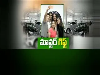 sachin-tendulkar-presents-sakshi-malik-pv-sindhu-dipa-karmakar-pullela-gopichand-bmw-cars - Sakshi