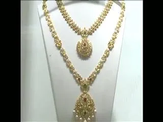 jublihills police cases on gold shops - Sakshi