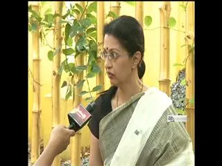 actor gowthami on tamil nadu politics - Sakshi