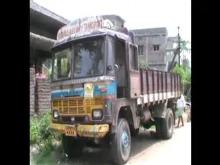 Child killed in road accident at guntur - Sakshi