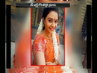 TV actress Rohini Reddy Injured Road Accident in Vijayawada - Sakshi
