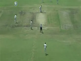 ishanth sharma lose his control against australia test match - Sakshi