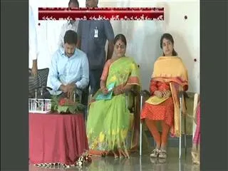 YS Jagan Mohan Reddy wishes telugu people on christmas - Sakshi