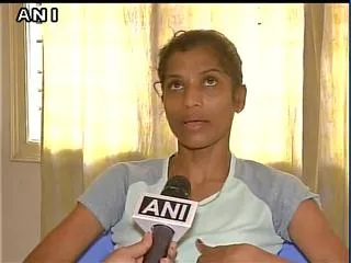 Marathon Runner Jaisha says No Water Provided By Indian Officials At Rio - Sakshi