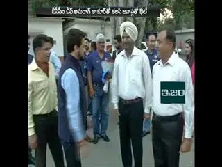 BCCI Chief Anurag Thakur, Indian cricket team meet jawans of territorial army - Sakshi