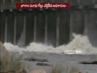 Massive Increase In Water Levels at Jurala Project - Sakshi