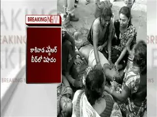 Tragedy at Kakinada beach: 5 students on a picnic drown in sea - Sakshi