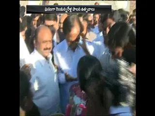 cm kcr bus tour in telangana - Sakshi