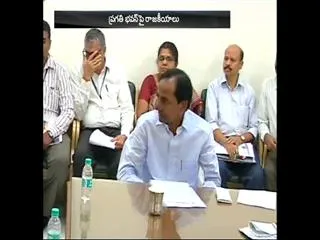Politics on Pragati Bhawan - Sakshi