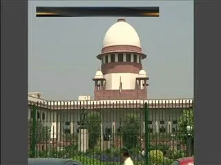Delhi is Lt Governor territory, govt's orders illegal: High Court - Sakshi