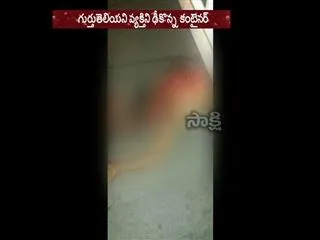 man killed in road accident in mahabubnagar district - Sakshi