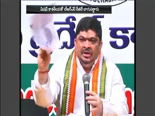 former mp ponnam prabhakar slams cm kcr over mission kakatiya - Sakshi