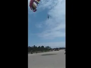Coimbatore Man Falls To Death While Parasailing, Descent Captured On Video - Sakshi