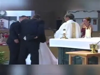 Groom Father paint fall in wedding - Sakshi