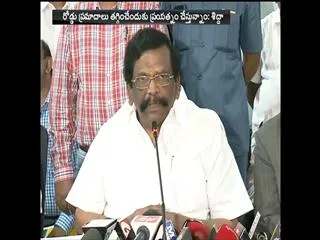 sidda ragavendra rao says peoples must wear the helmets - Sakshi