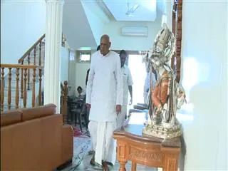 Sakshi Special Interview with Ex Tamil Nadu Governor Rosaiah || Manasulo Maata - Watch Exclusive - Sakshi