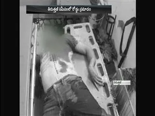 svu students died in a road accident - Sakshi