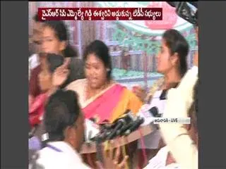high tension at Andhra pradesh assembly media Point - Sakshi