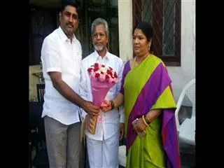 trs mlc naradasu laxman rao register marriage - Sakshi