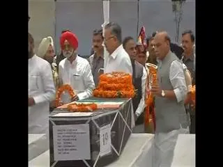 Chhattisgarh encounter: 25 CRPF jawans killed in Maoist attack - Sakshi