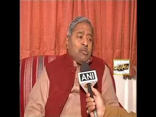 There are prettier campaigners than Priyanka Gandhi: BJP MP Vinay Katiyar - Sakshi