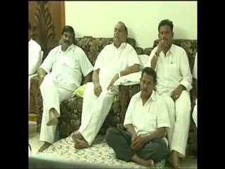 mudragada padmanabham calls to chalo amaravati - Sakshi