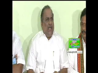Mudragada Padmanabham Fires On AP CM Chandrababu Over Fake Promises - Sakshi