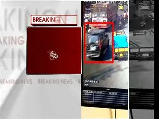 muthoot robbery burglars held in karnataka - Sakshi